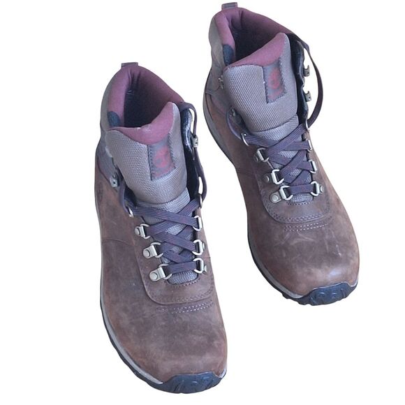 Women's Brown Hiking Boots - Picture 13 of 14